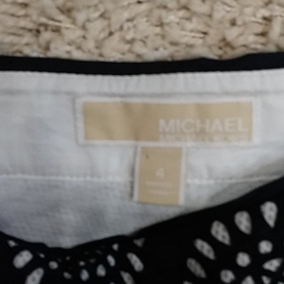 Michael Kors skirt - Picture 2 of 3